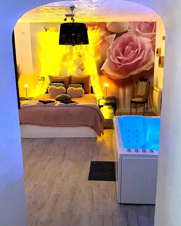 Cosy & Spa Appartement Luxe Jacuzzi Sauna Suite Cristal Aviñón Exterior foto